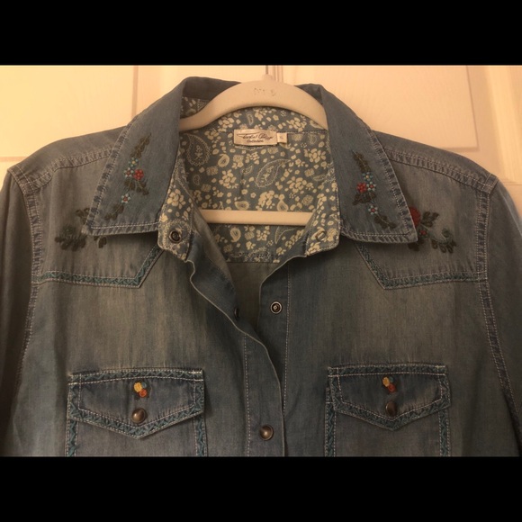 Tasha Polizzi Shirt - Picture 2 of 12